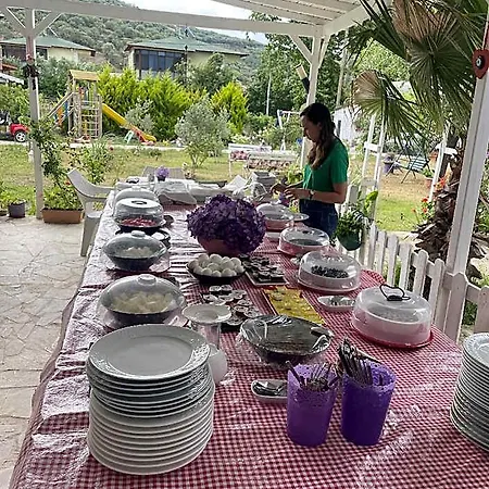 Adasu Hotel